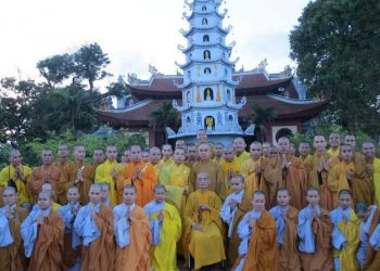 [Video] Đại lão Hòa thượng Thích Phổ Tuệ khai thị cho Tăng Ni về phẩm chất người tu