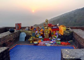 Nụ cười Linh Thứu nghìn năm vẫn