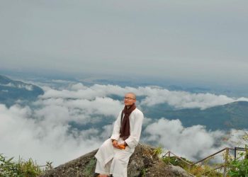 Thoáng Trầm Tư…