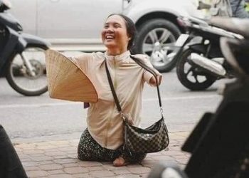 NGƯỜI MẸ VĨ ĐẠI [Đây là câu chuyện bạn nên đọc kỹ vì rất xúc động và có ích]