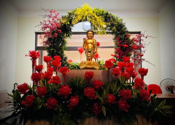 CUNG TÁN NGÀY BỒ TÁT ĐẢN SINH