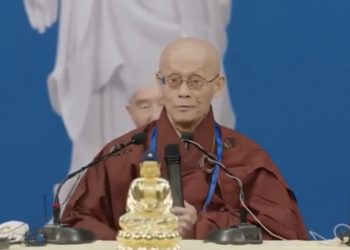 TINH THẦN CƠ BẢN CỦA GIỚI LUẬT | HT. Tuyên Hóa, Pháp sư Tịnh Không, HT tuyên Luật sư Quả Thanh khai thị