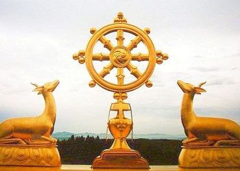 Đức Phật chuyển Pháp luân: Ngày đặc biệt tích lũy vô lượng công đức
