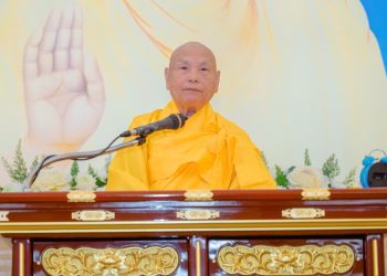 [Video] TP. HCM: Hòa thượng Chủ tịch thăm và sách tấn hành giả Khóa huân tu tập trung tại Việt Nam Quốc Tự