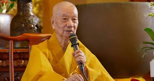 [Video] Đức Pháp chủ GHPGVN nói về sự biến động trên mạng xã hội và thái độ của người tu